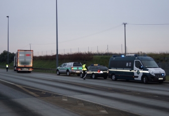 A2 – skontrolowano 400 pojazdów - wspólna akcja Policji, ITD, Straży Granicznej, KAS, Sanepidu i IOŚ 8
