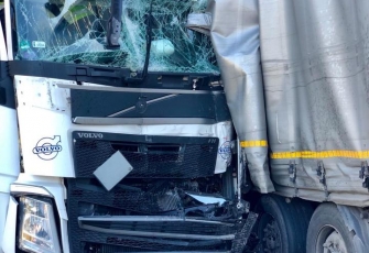 Kierowca ciężarówki z Polski ciężko ranny po wypadku na niemieckiej A2 1