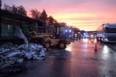 Niemcy – ciężarówka z Polski spłonęła doszczętnie na A7 8