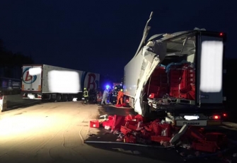 Niemcy – „kabina odpadła na jezdnię” - makabryczny wypadek z udziałem kierowcy z Polski. Możemy mówić o cudzie 1