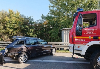 Niemcy – kierowca polskiego dostawczaka z ciężkimi obrażeniami po karambolu na A7 4
