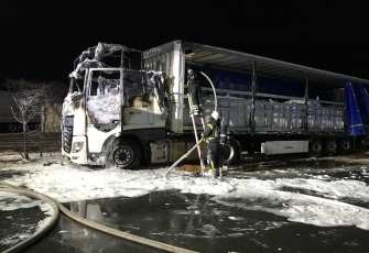 Niemcy – Kierowca z Polski znajdował się kabinie gdy wybuchł pożar – z poparzeniami trafił do szpitala 6