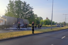ITD pomogło przy płonącej ciężarówce 4