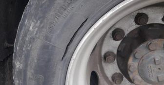 WITD – transport materiałów żrących bez zabezpieczenia i z pękniętą oponą