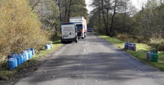 WITD – z pojazdu ciężarowego w czasie jazdy wypadły 64 butle z gazem propan-butan
