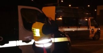 WITD – nocne kontrole zezwoleń na A2 – sprawdzono 51 pojazdów
