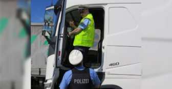 Niemieckie Stowarzyszenie Transportu domaga się przywrócenie cła w Niemczech i ograniczenia liczby licencji UE dla państw członkowskich