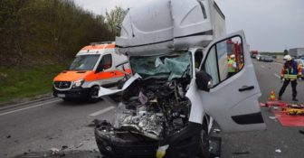 Niemcy – Kierowca Sprintera z Polski ciężko ranny po wypadku na A6